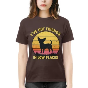 I've Got Friends In Low Places Funny Retro Sunset Chihuahua T-Shirt